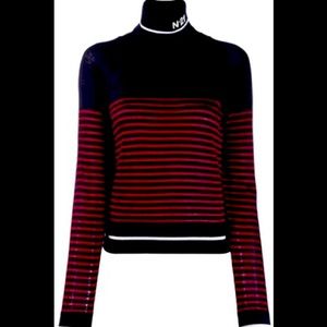 LIKE NEW * No21 Wool Turtleneck Sweater